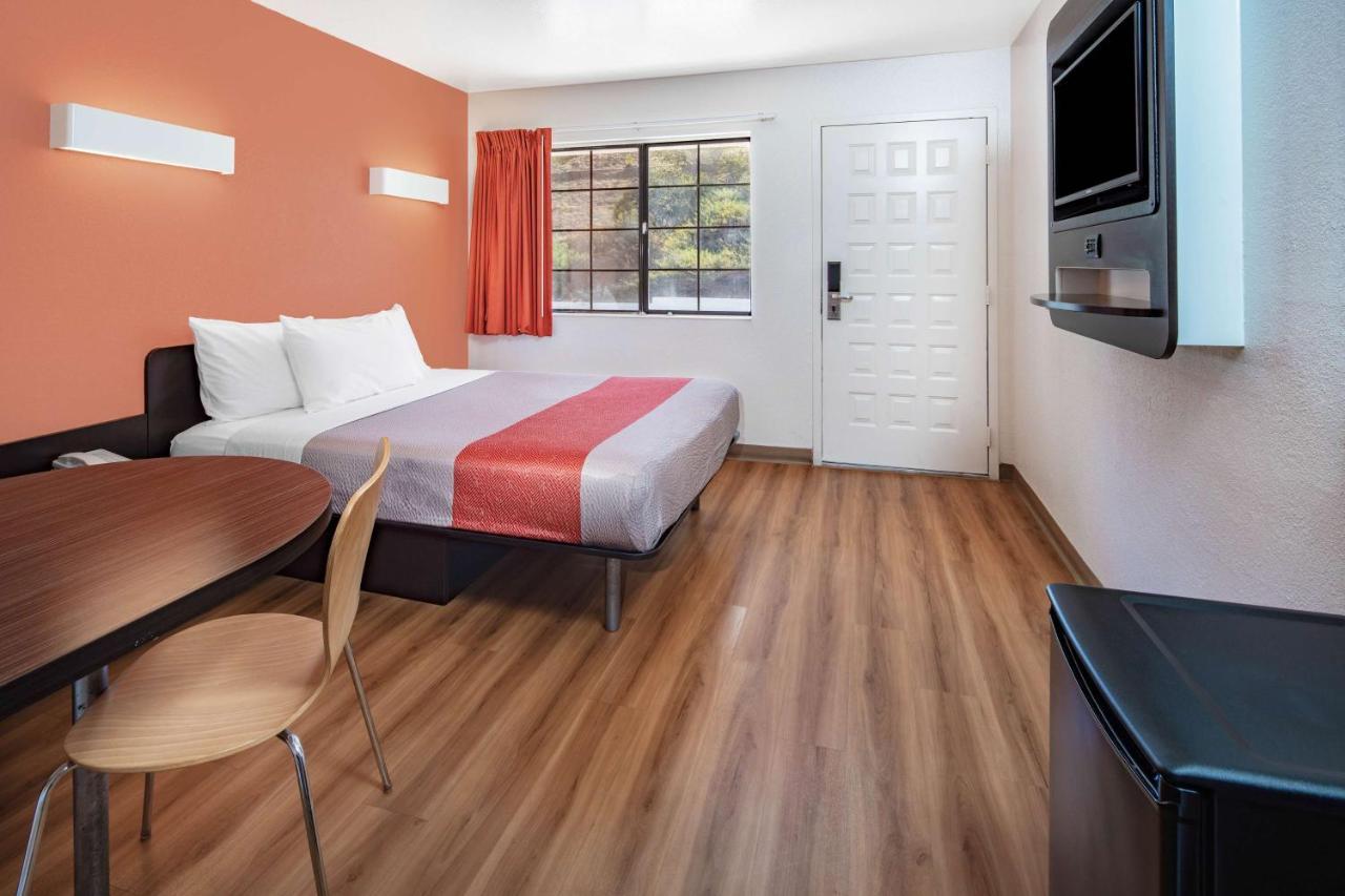 Motel 6-Thousand Oaks, Ca Newbury Park Buitenkant foto