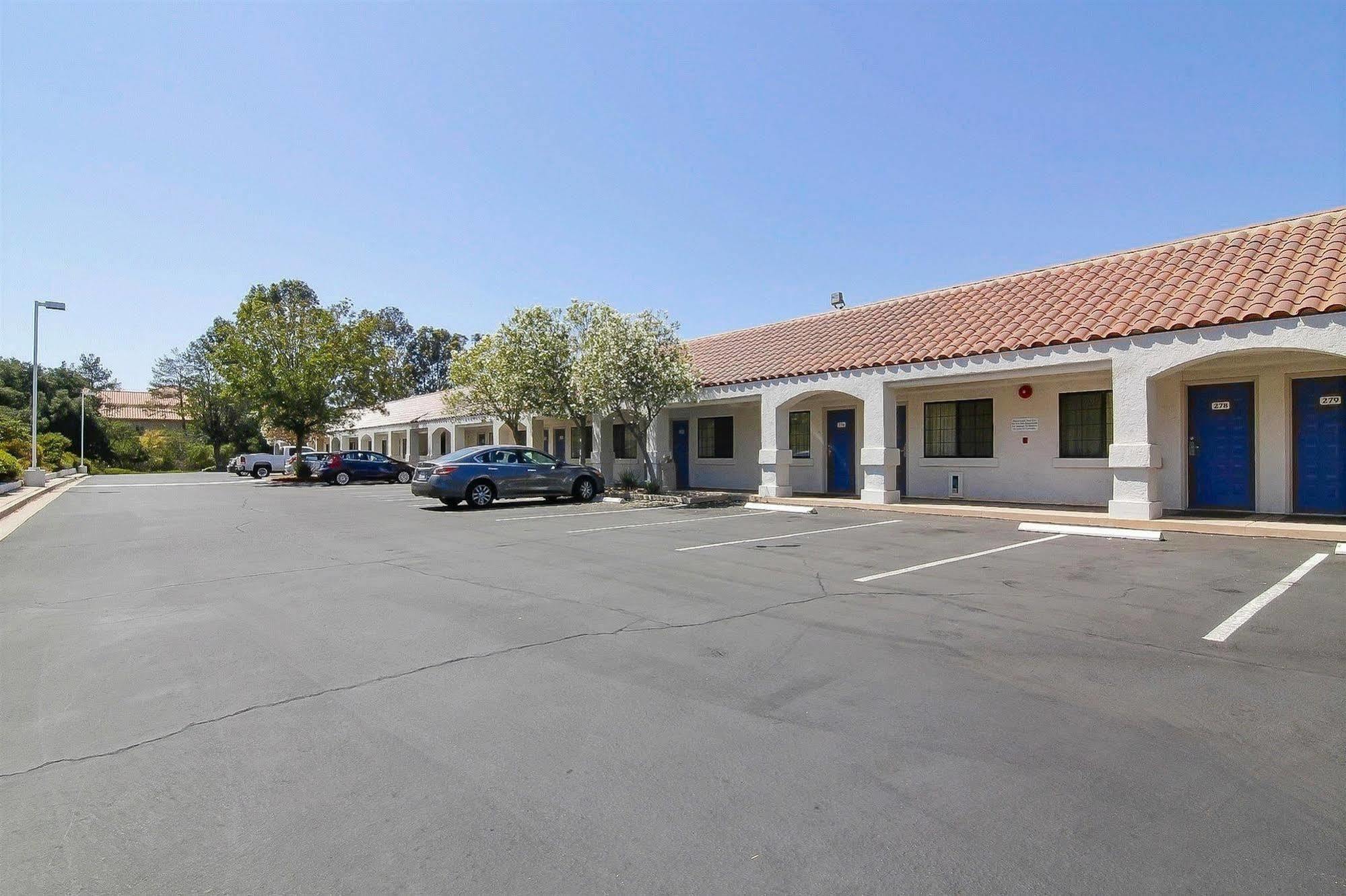 Motel 6-Thousand Oaks, Ca Newbury Park Buitenkant foto